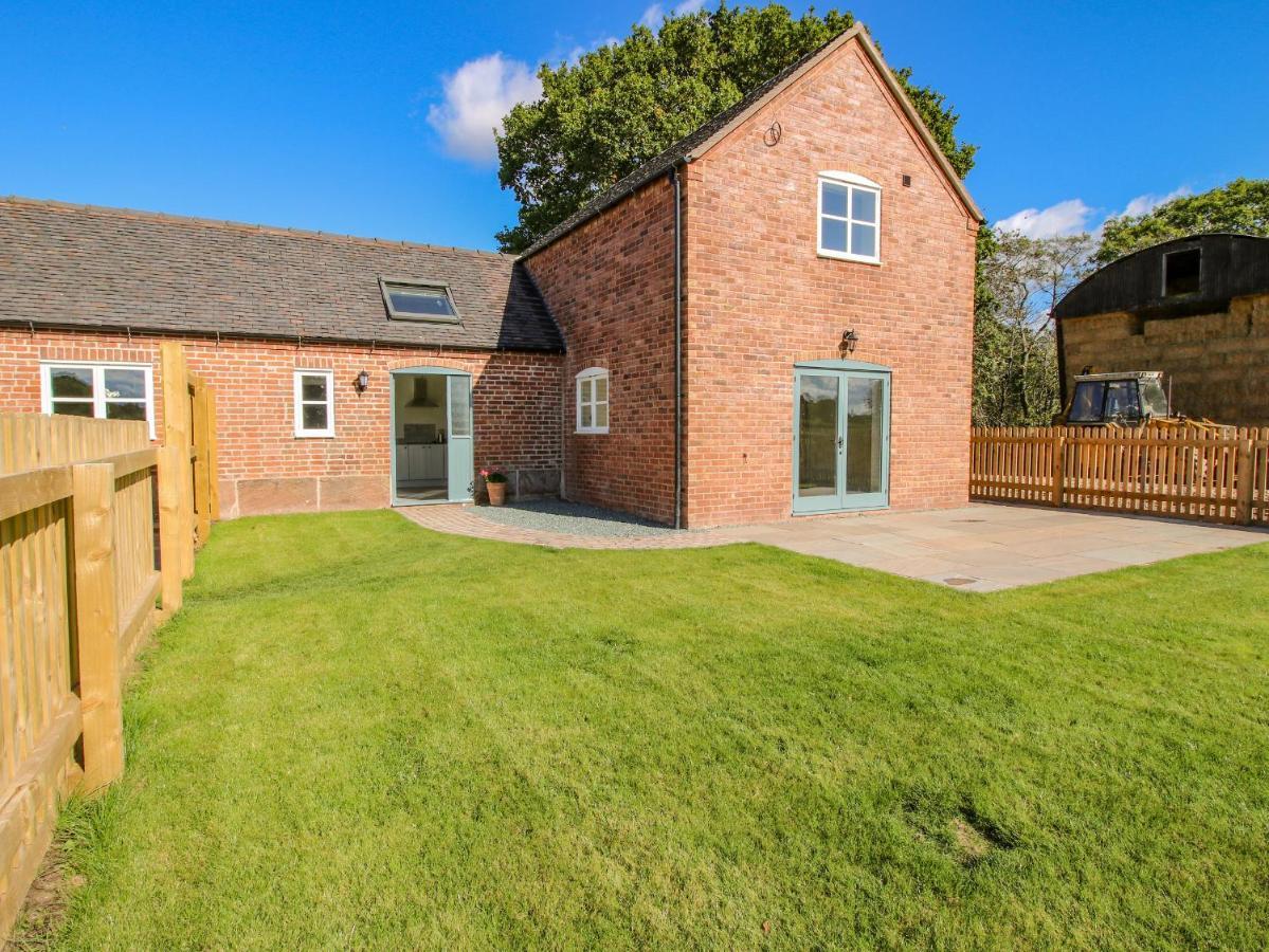 The Barn Villa Shrewsbury Exterior photo
